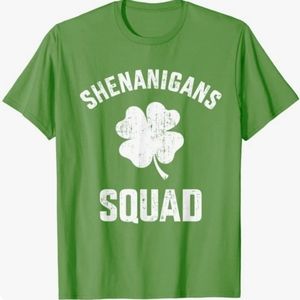 Green shenanigans t-shirt size small